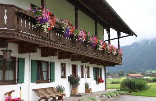 Unterammergau Casa | Gästehaus-Bauernhof Buchwieser