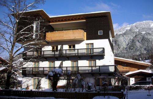 Kitzbuehel Apartamento | Gästehaus Maier