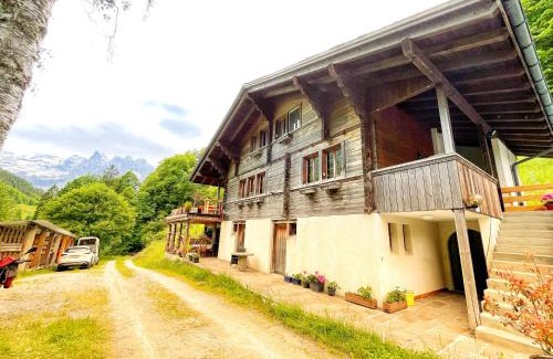 Innertkirchen Apartamento | Gästehaus Milital