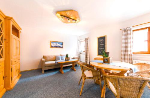 Obergrainau Apartamento | Gästehaus Ostler