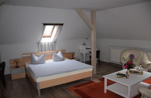 Guestrow Casa | Gästehaus Pension Heß - Das kleine Hotel
