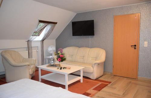Guestrow Casa | Gästehaus Pension Heß - Das kleine Hotel