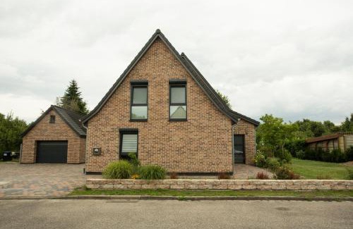 St. Lorenz Nord Casa | Gästehaus Roggenhorst - aufwändig saniertes Haus, 200 qm Wohnfläche, 3 Bäder