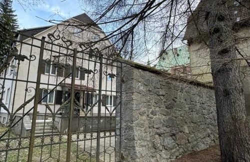 Eisenerz Casa | Gästehaus Schloss Leopoldstein