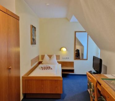 Stuttgart Hotel | Gästehaus Schniepp