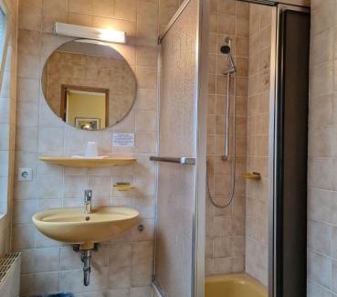Stuttgart Hotel | Gästehaus Schniepp