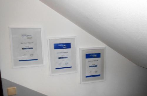 Elmshorn Casa | Gästehaus Vigliarolo gewerblich Jedes Zimmer eigenes Bad Gemeinschaftsküche