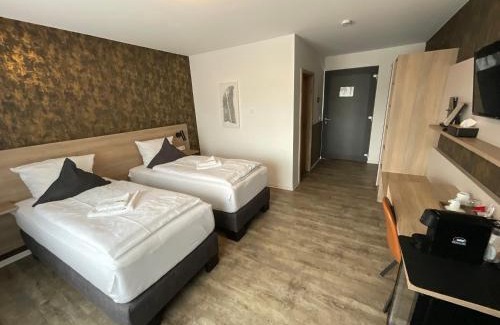 Estenfeld Casa | Gästehaus Würzburg 24h