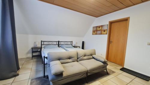 Juelich Casa | Gästehaus Zimmer #7 Jülich