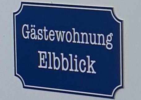 Kreinitz Apartamento | Gästewohnung Elbblick - Reinkommen, Wohlfühlen und den Ausblick genießen