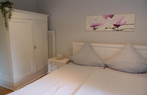 Adenau Cama Y Desayuno | Gästezimmer Am Hüstert