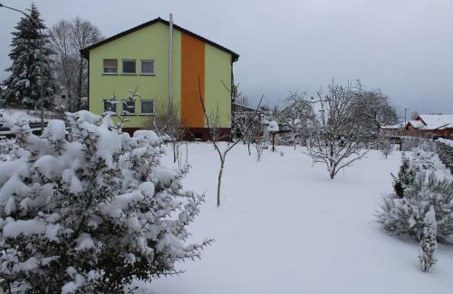 Freiensteinau Casa | Gästezimmer Vogelsberg