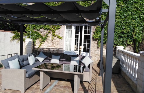 Cheronnac Casa | Gîte à La Maison du Bos un Environnement Rural Tranquille Avec Piscine Privée