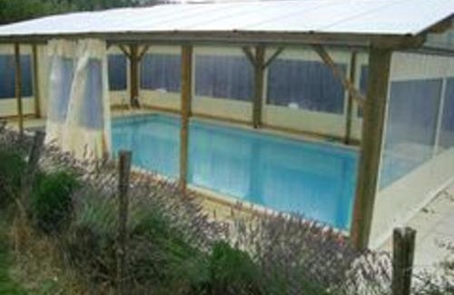 Saint-Juire-Champgillon Casa | Gîte à Saint-Juire-Champgillon avec piscine privative, sauna, jardin et wifi - FR-1-426-363