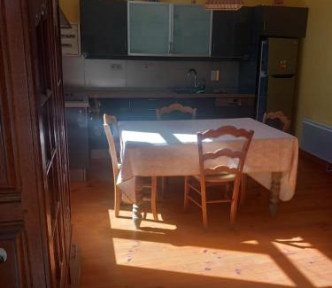 Davezieux Casa | Gîte école des cyclamens