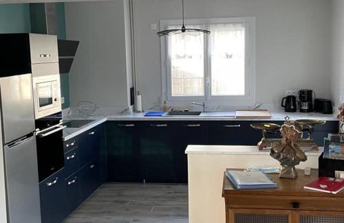 Onzain Casa | Gîte élégant avec grand jardin privé, idéalement situé près des châteaux et activités, tout inclus - FR-1-491-358