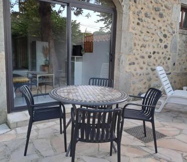 Aubenas Apartamento | Gîte 1 "Mimosa" aux Magnolias