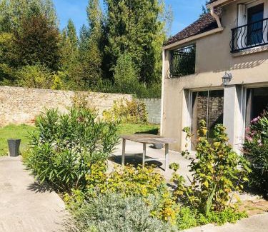 Vernou-la-Celle-sur-Seine Casa | Gîte 10 lits proche forêt Fontainebleau