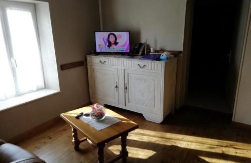 Saint-Bresson Casa | Gîte 2 chambres avec WiFi, proche Luxeuil-les-Bains - FR-1-583-368