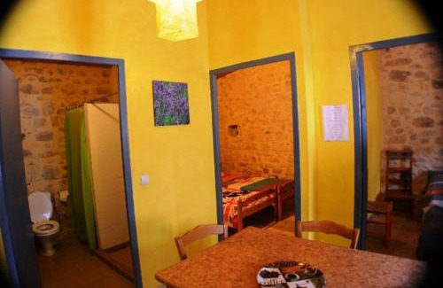 Grospierres Apartamento | Gîte #20, 6 Pers, Domaine De Ribiere