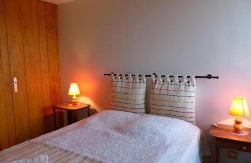 Dompierre-sur-Besbre Casa | Gîte 3 chambres proche attractions avec jardin & Wi-Fi - FR-1-489-51