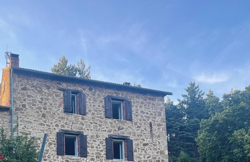 Satillieu Casa | Gîte 4 Saisons (12 pers.) : Calm, Forest & Unforgettable Adventures, Domaine Solio