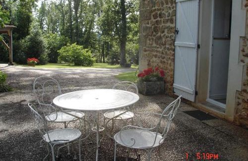 Saint-Adjutory Casa | Gîte 5/6 personnes aux portes du Périgord