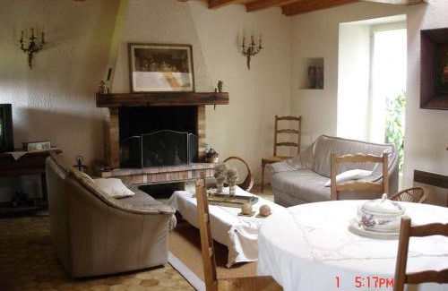 Saint-Adjutory Casa | Gîte 5/6 personnes aux portes du Périgord