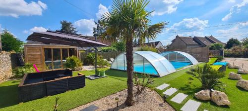 Mosnes Casa | Gîte Atypique 2 à 8 PERSONNES avec piscine jacuzzi proche châteaux de la Loire