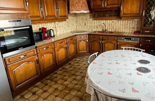 Artenay Casa | Gîte au cœur d'Artenay – 3 chambres, tout confort, à 25 min d'Orléans, proche commerces et musées - FR-1-590-123