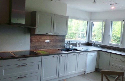 Colleville Cabaña | Gîte-Au fil de l'Eau-Baño Privado-Vista al Parque