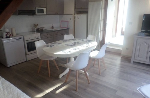 Villette-sur-Ain Casa | Gîte au Mas Corbier - Villette-sur-ain