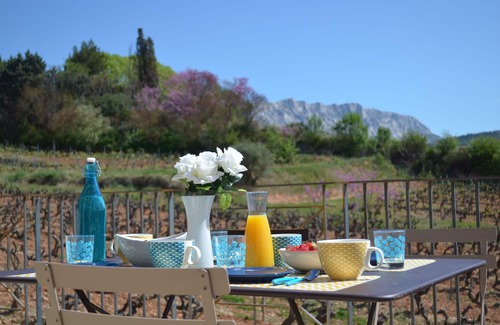Le Tholonet Apartamento | Gîte au milieu des Vignes - Syrah