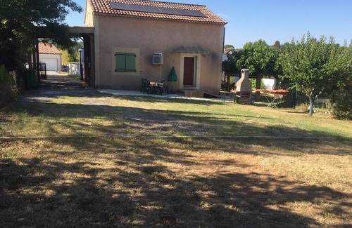 Euzet-les-Bains Casa | Gîte au soleil
