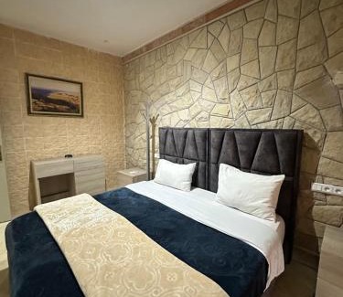 Bab Boudir Casa | Gîte - Auberge PYRAMIDES Bab Boudir