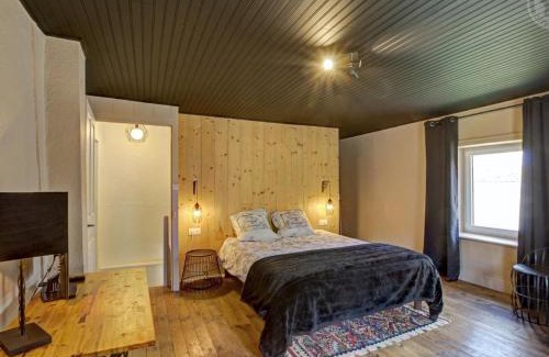 Belmont-de-la-Loire Casa | Gîte Avec Piscine, Chevaux Acceptés, Confort Moderne - FR-1-496-126