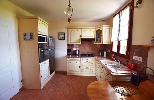 Madaillan Casa | Gîte avec piscine à Madaillan, Lot-et-Garonne