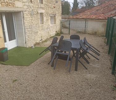Bercloux Casa | Gîte berclois
