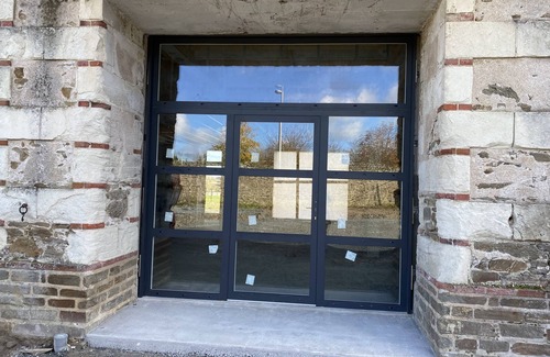 La Pommeraye Casa | Gîte Bords de Loire, Avec Piscine Intérieure et Jardin