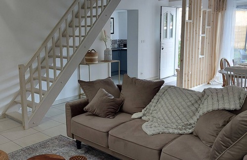 Nouaille-Maupertuis Casa | Gîte Chaleureux " Le Petit Mauze"