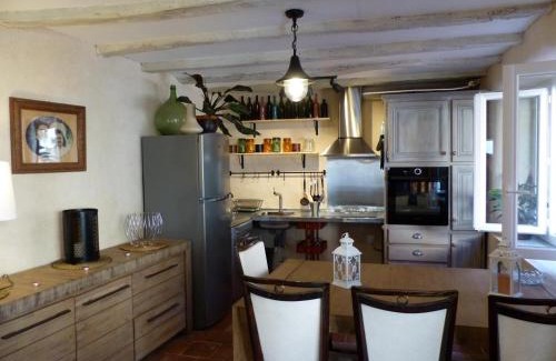 Vicq Casa | Gîte chaleureux à la ferme près de Vulcania avec jardin et activités enfants - FR-1-489-166