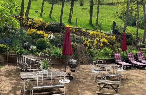 Sauvain Casa | Gîte chaleureux avec cheminée, espace jeux et animaux, proche nature et activités familiales - FR-1-496-315