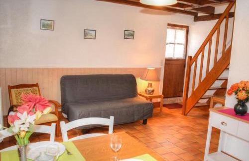 Cour-Cheverny Casa | Gîte chaleureux près des Châteaux de la Loire, avec terrasse, équipements de loisirs et pêche - FR-1-491-357