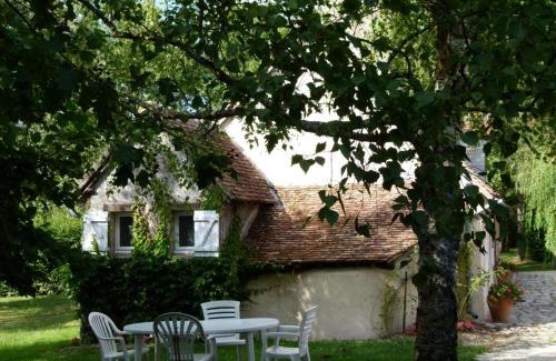 Cour-Cheverny Casa | Gîte champêtre familial près des Châteaux de la Loire, terrasse, pêche, aire de jeux, animaux acceptés - FR-1-491-345
