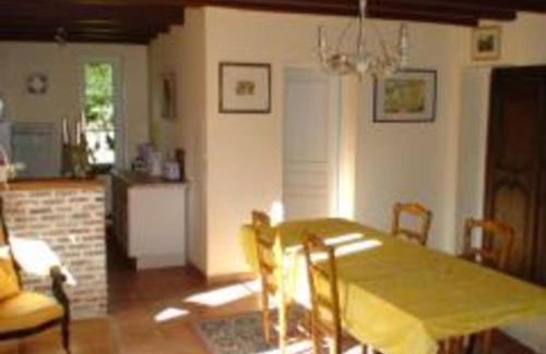 Torcy Casa | Gîte charmant avec jardin, cheminée, Wi-Fi, idéal pour randonnées et découvertes locales - FR-1-376-70