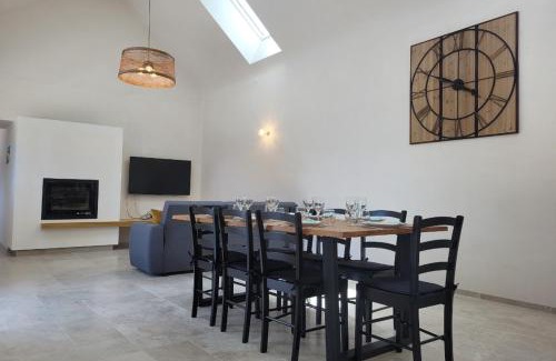 Tremeloir Casa | Gîte Chemin de Camet entièrement rénové, 8 pers avec 4 chambres et spa Pordic, Côtes d'Armor