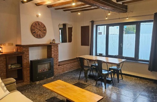 Lobbes Apartamento | Gîte citadin de l'Entreville
