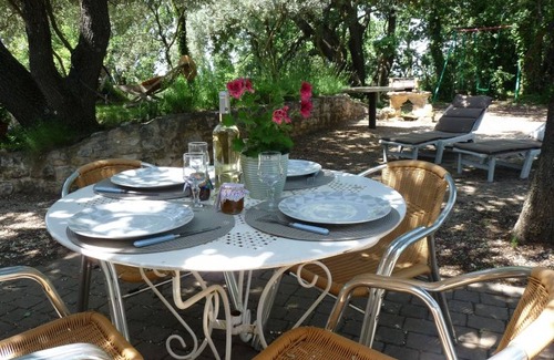 Aubignan Casa | Gîte classé 3* Piscine et Jacuzzi chauffés par système solaire