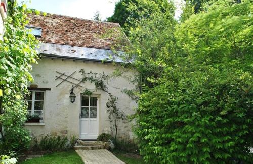 Souvigny-de-Touraine Casa | Gîte confortable avec parc boisé, activités familiales et équipements modernes près de la Loire - FR-1-381-470