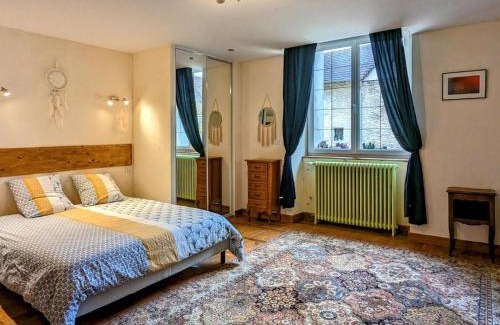 Mantoche Casa | Gîte confortable en bord de Saône - FR-1-583-461